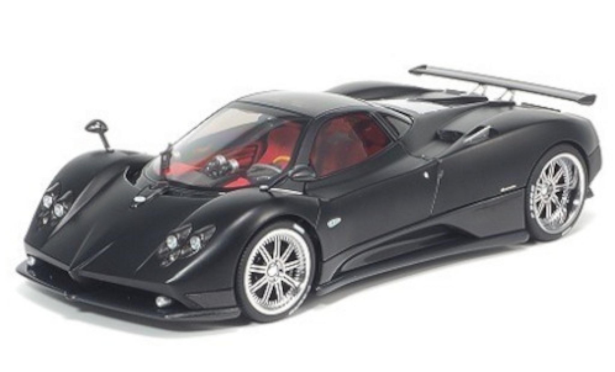 Pagani Zonda 1/18 Almost Real F matt-nero 2015 modellino in miniatura