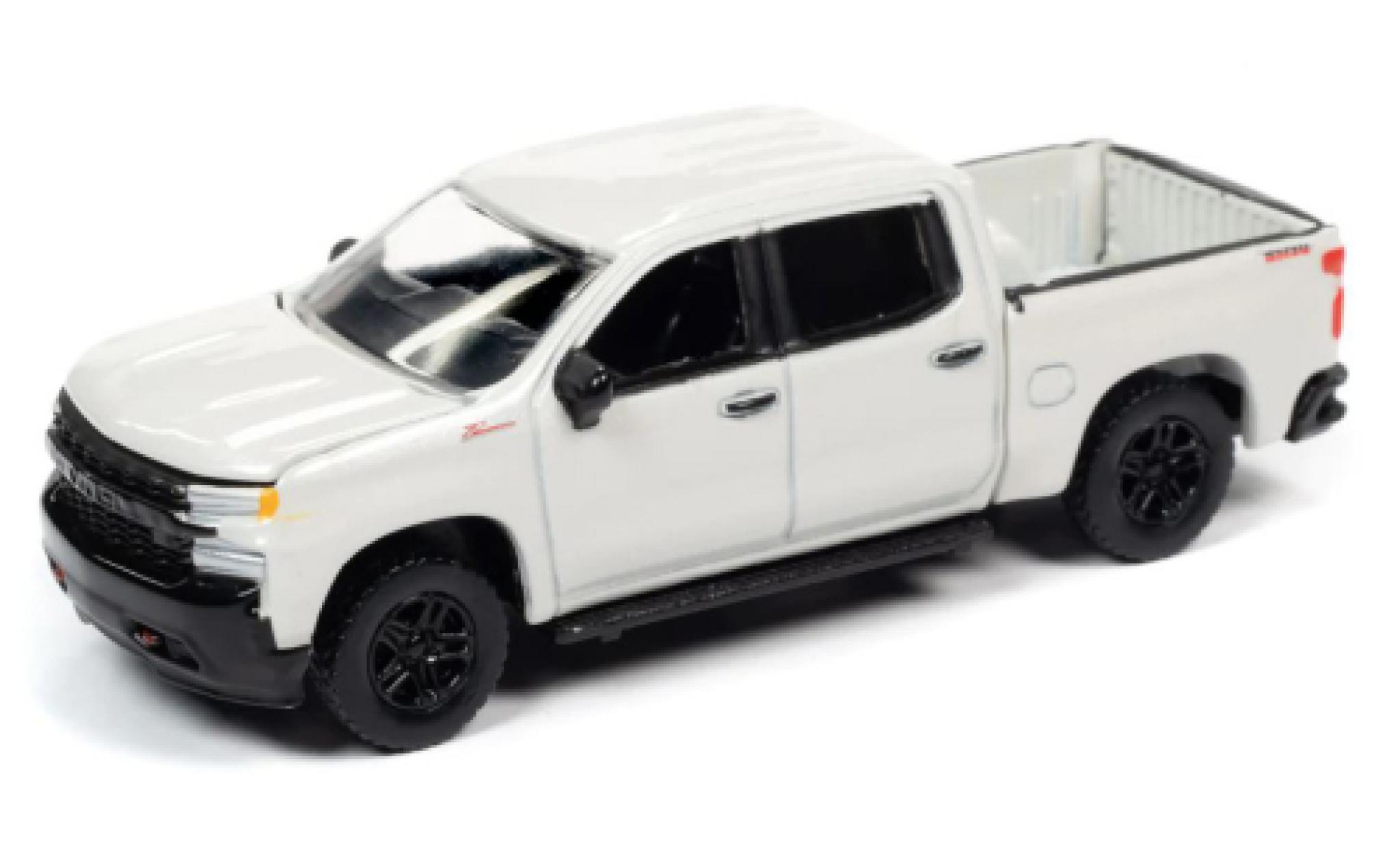 Chevrolet Silverado 1/64 Auto World Z71 Douane Trail Boss metallise bianco 2019 modellino in miniatura