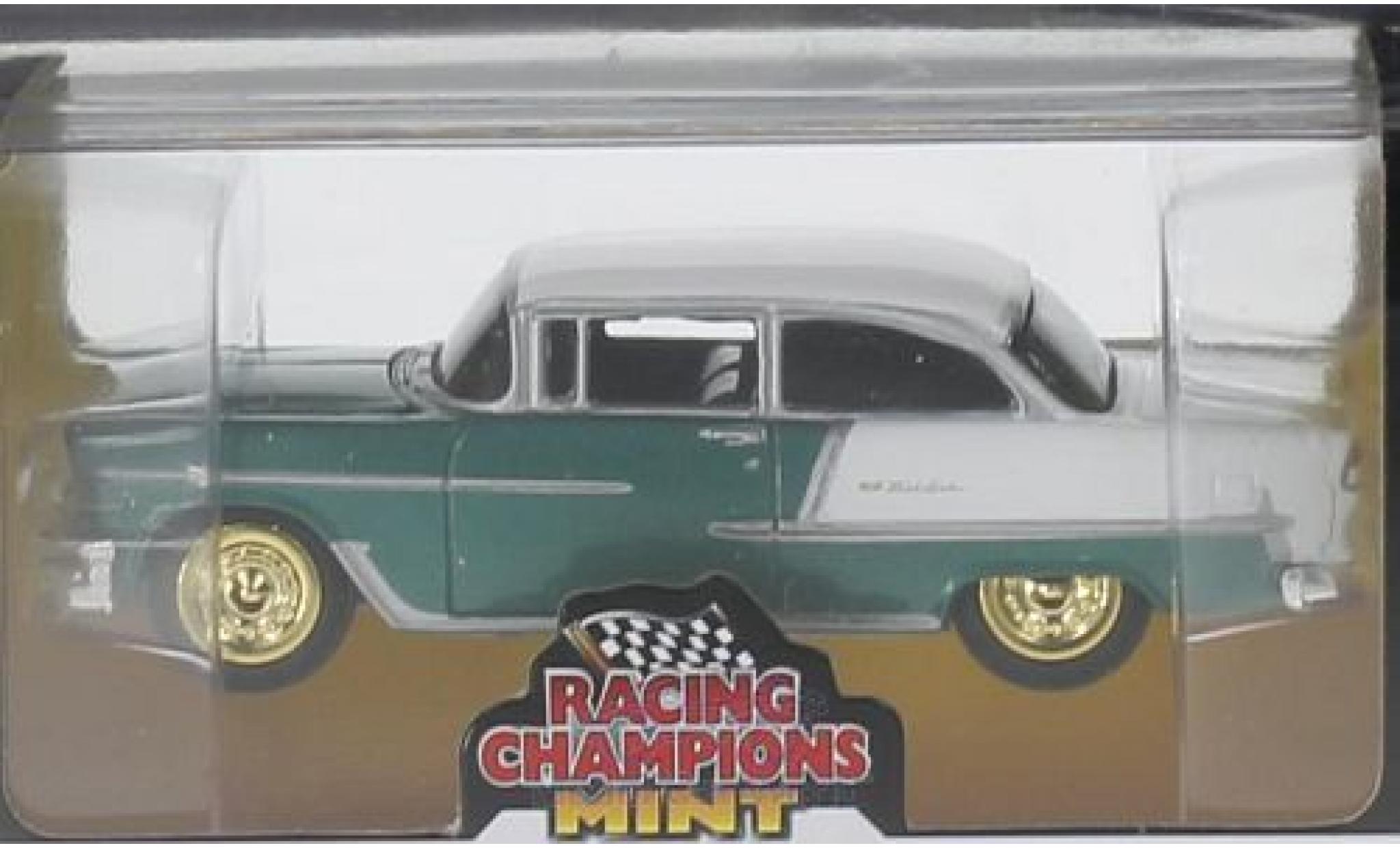 Chevrolet Bel Air 1/64 Auto World matt-türkis/matt-bianco 1955 goldene Felgen modellino in miniatura