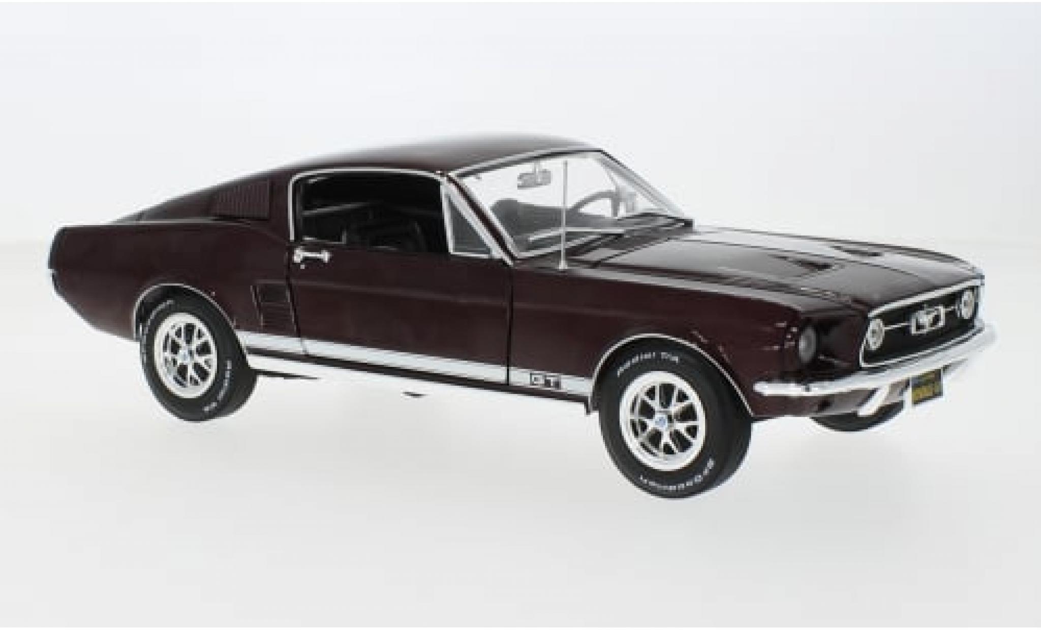 Ford Mustang 1/18 Auto World GT 2+2 metallise rot 1967 1:18 modellino in miniatura