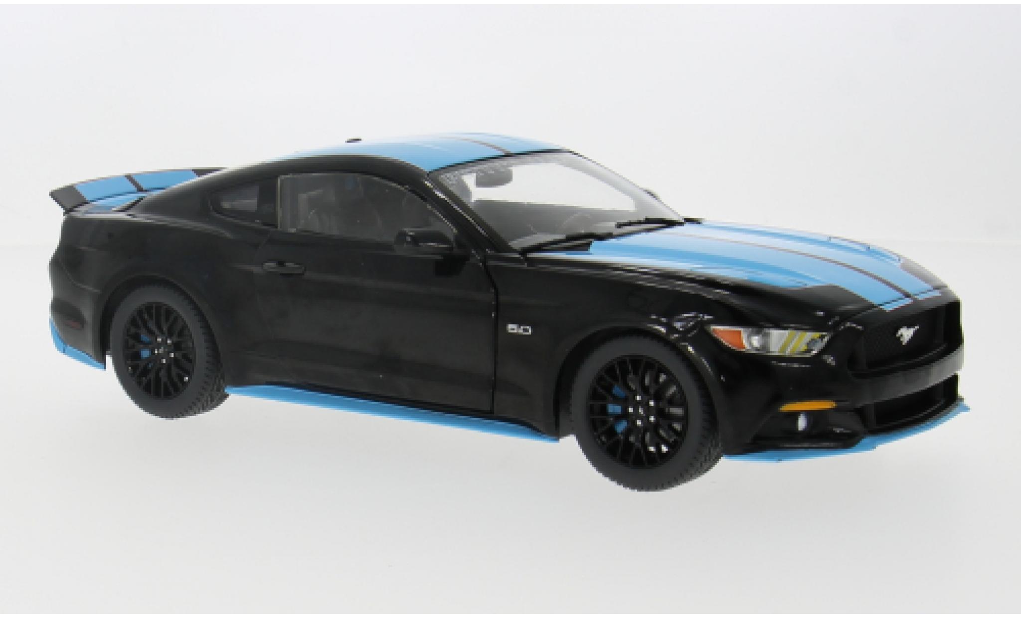Ford Mustang 1/18 Auto World GT schwarz 2015 1:18 modellino in miniatura
