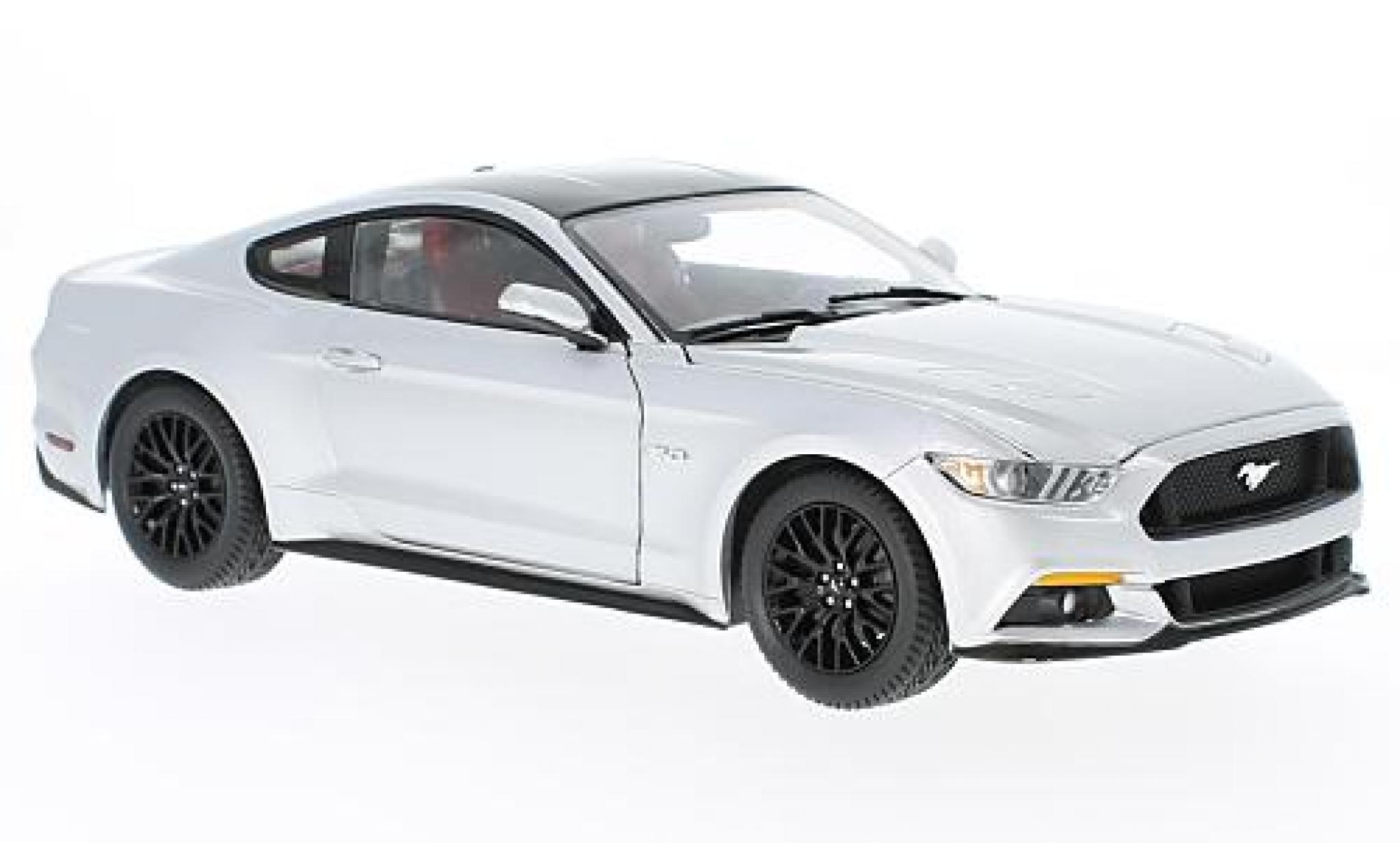 Ford Mustang 1/18 Auto World GT grigio 2017 sans Vitrine modellino in miniatura
