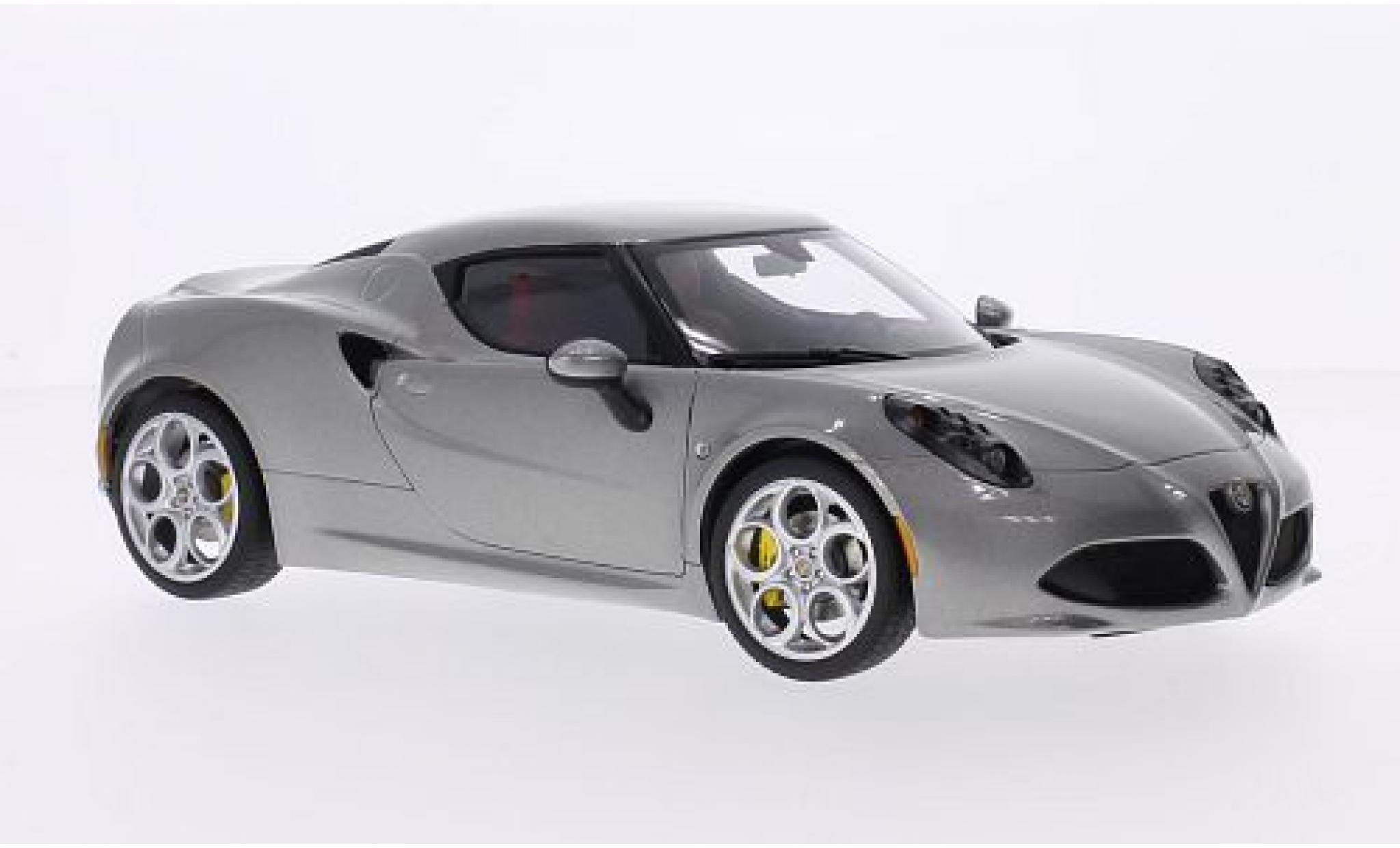 Alfa Romeo 4C 1/18 AUTOart metallico grigio 2013 modellino in miniatura