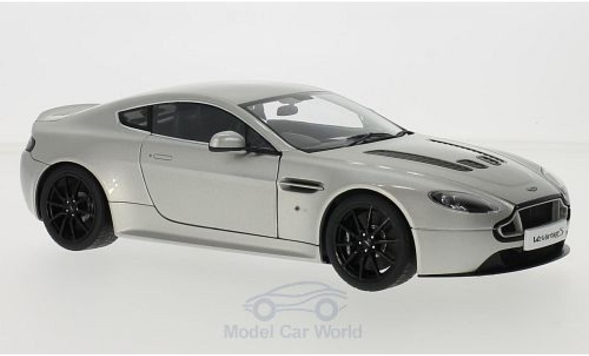 Aston Martin V12 Vantage 1/18 AUTOart Vantage S grigio RHD modellino in miniatura