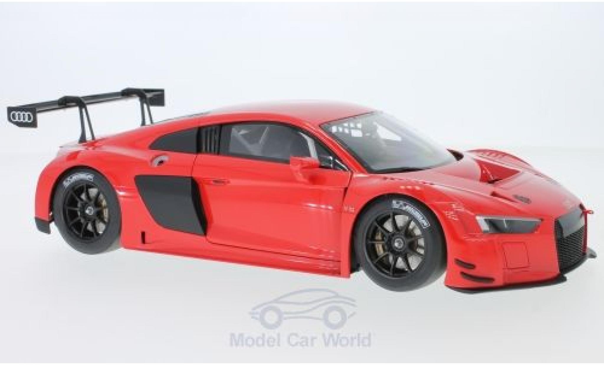 Audi R8 1/18 AUTOart LMS rosso 2016 Plain Body Version modellino in miniatura