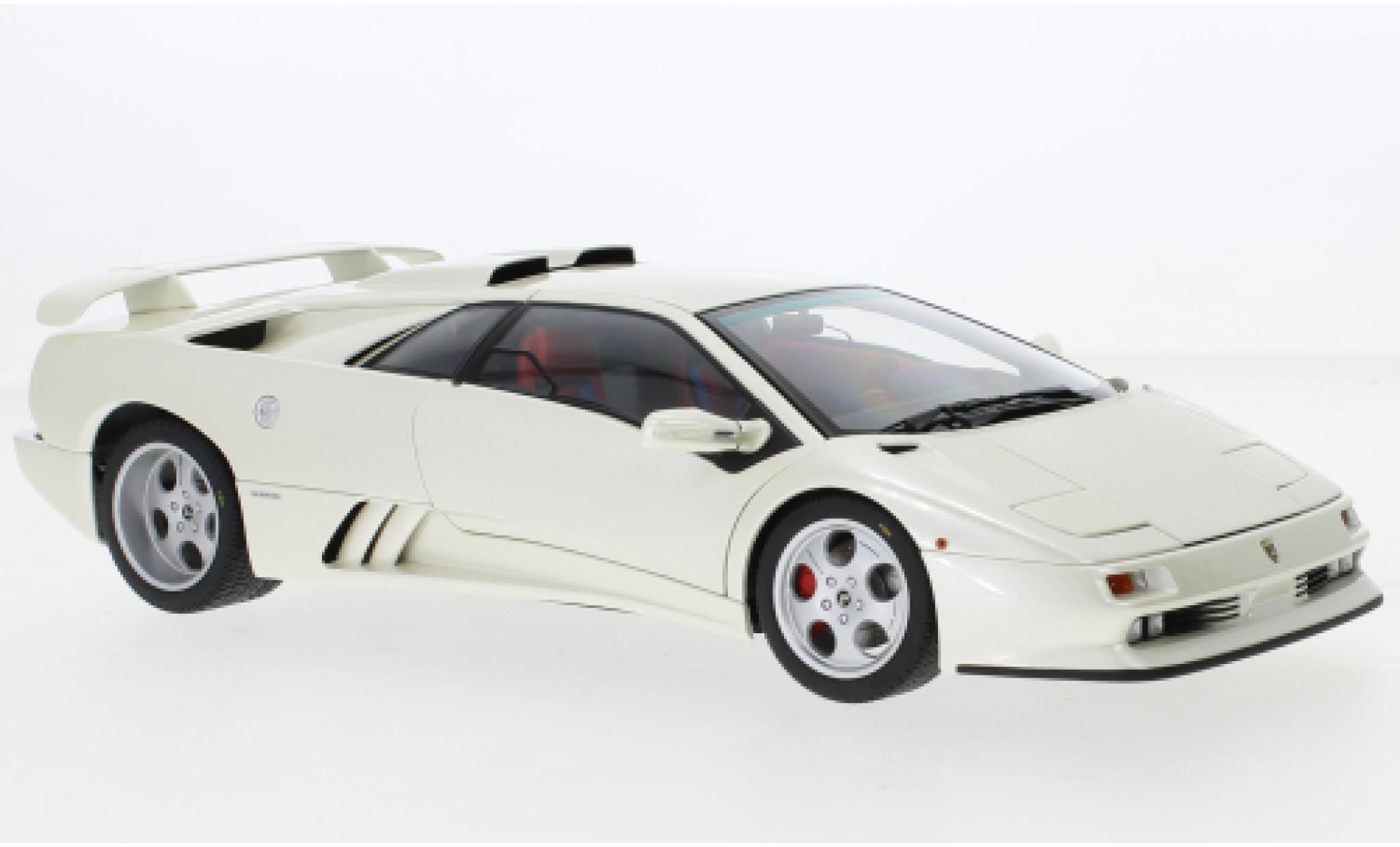 Lamborghini Diablo 1/18 AUTOart SE30 Jota metallise bianco 1995 modellino in miniatura