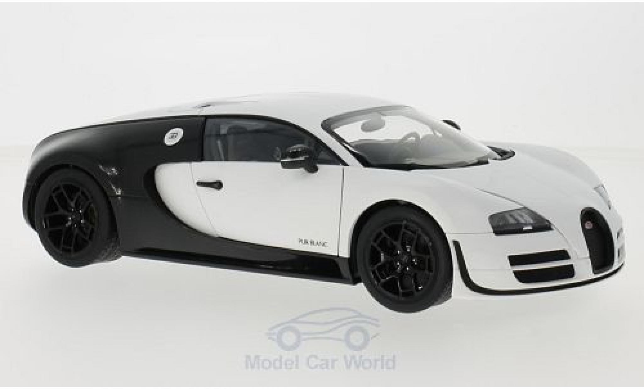 Bugatti Veyron 1/18 AUTOart 16.4 Super Sport matt-bianco/carbon 2012 ohne Vitrine modellino in miniatura