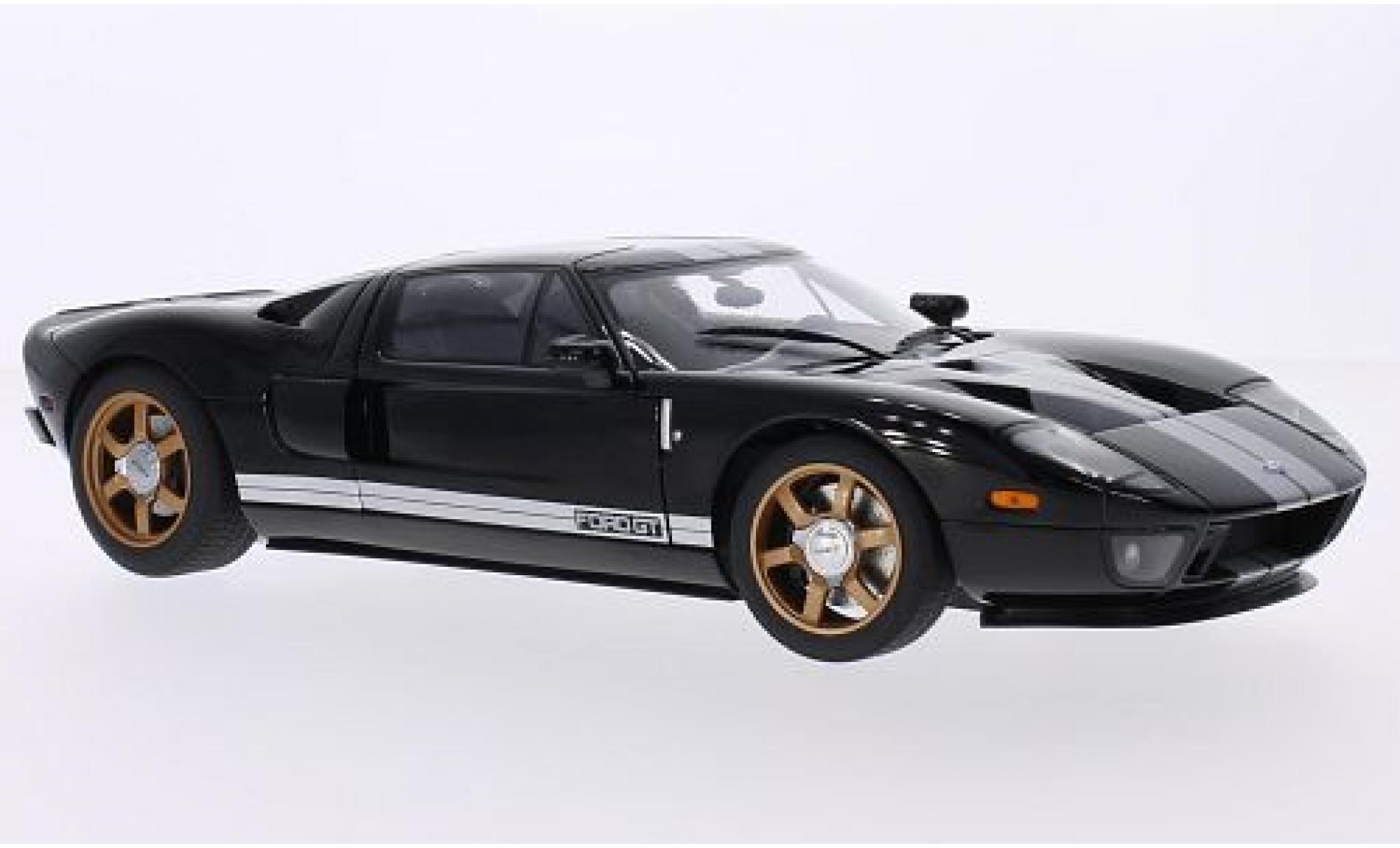 Ford GT 1/18 AUTOart nero/bianco 2004 modellino in miniatura