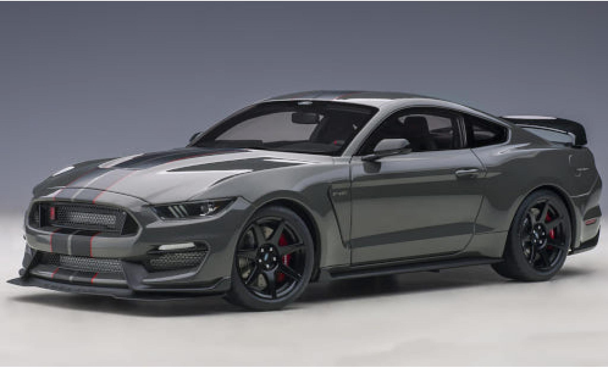 Ford Mustang 1/18 AUTOart Shelby GT-350R metallico grigio/matt-nero 2017 modellino in miniatura