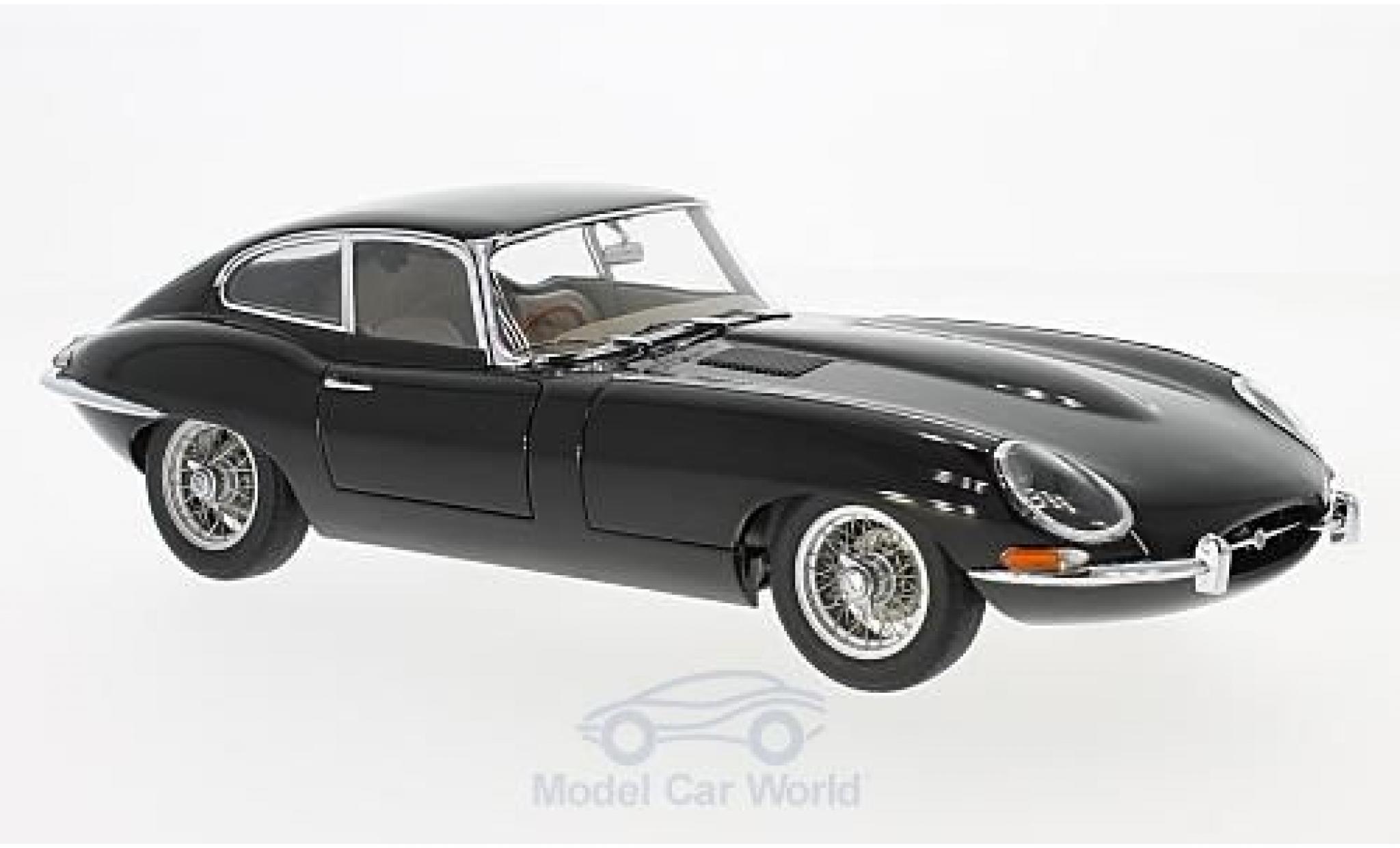 Jaguar E-Type 1/18 AUTOart Series 1 Coupe nero RHD modellino in miniatura