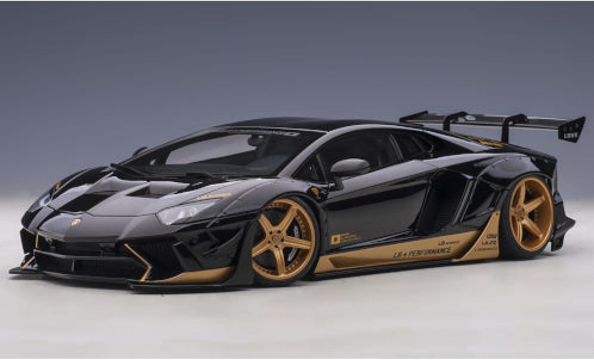 Lamborghini Aventador 1/18 AUTOart LB-Works nero/gold 2018 Liberty Walk modellino in miniatura