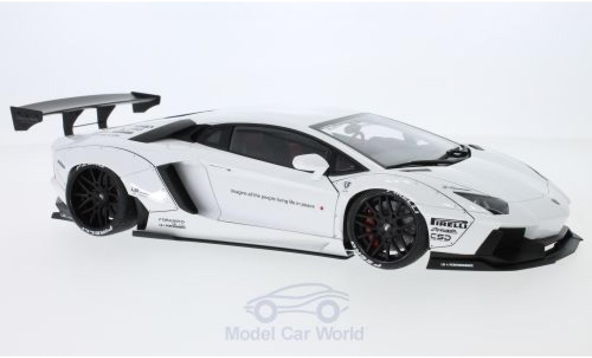 Lamborghini Aventador 1/18 AUTOart Liberty Walk LB-Works bianco 2015 modellino in miniatura