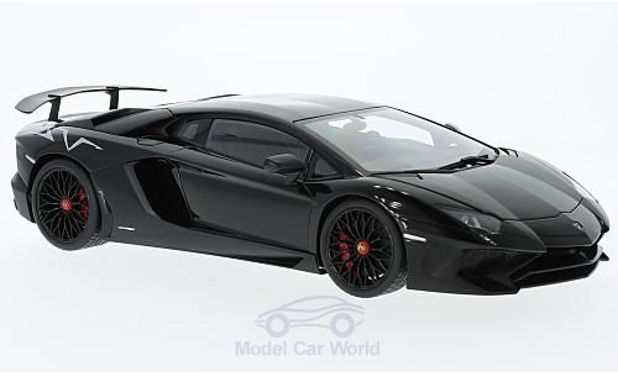 Lamborghini Aventador 1/18 AUTOart LP750-4 SV nero 2015 modellino in miniatura