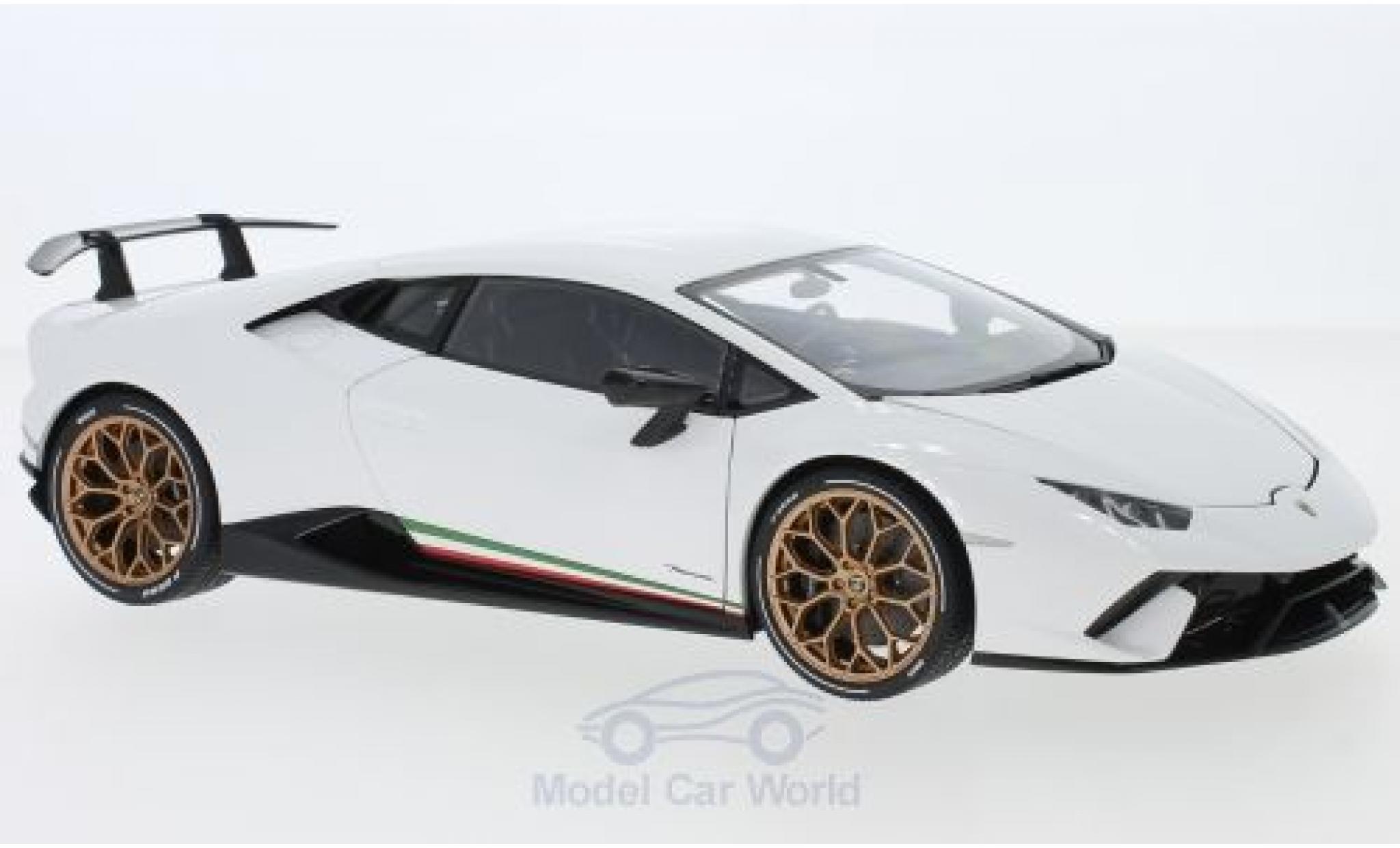 Lamborghini Huracan 1/18 AUTOart Performante bianco 2017 modellino in miniatura