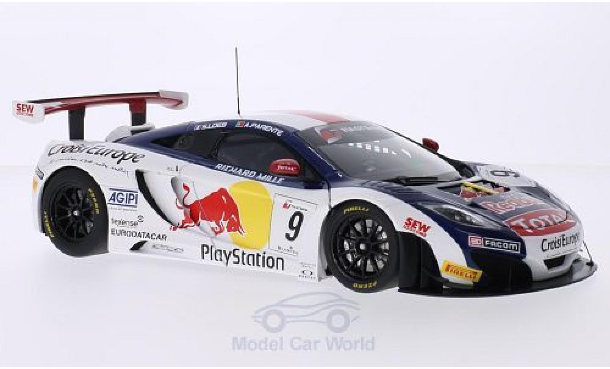 McLaren MP4-12C 1/18 AUTOart GT3 No.9 Red Bull Red Bull Tour 2013 S.Loeb/A.Parente modellino in miniatura