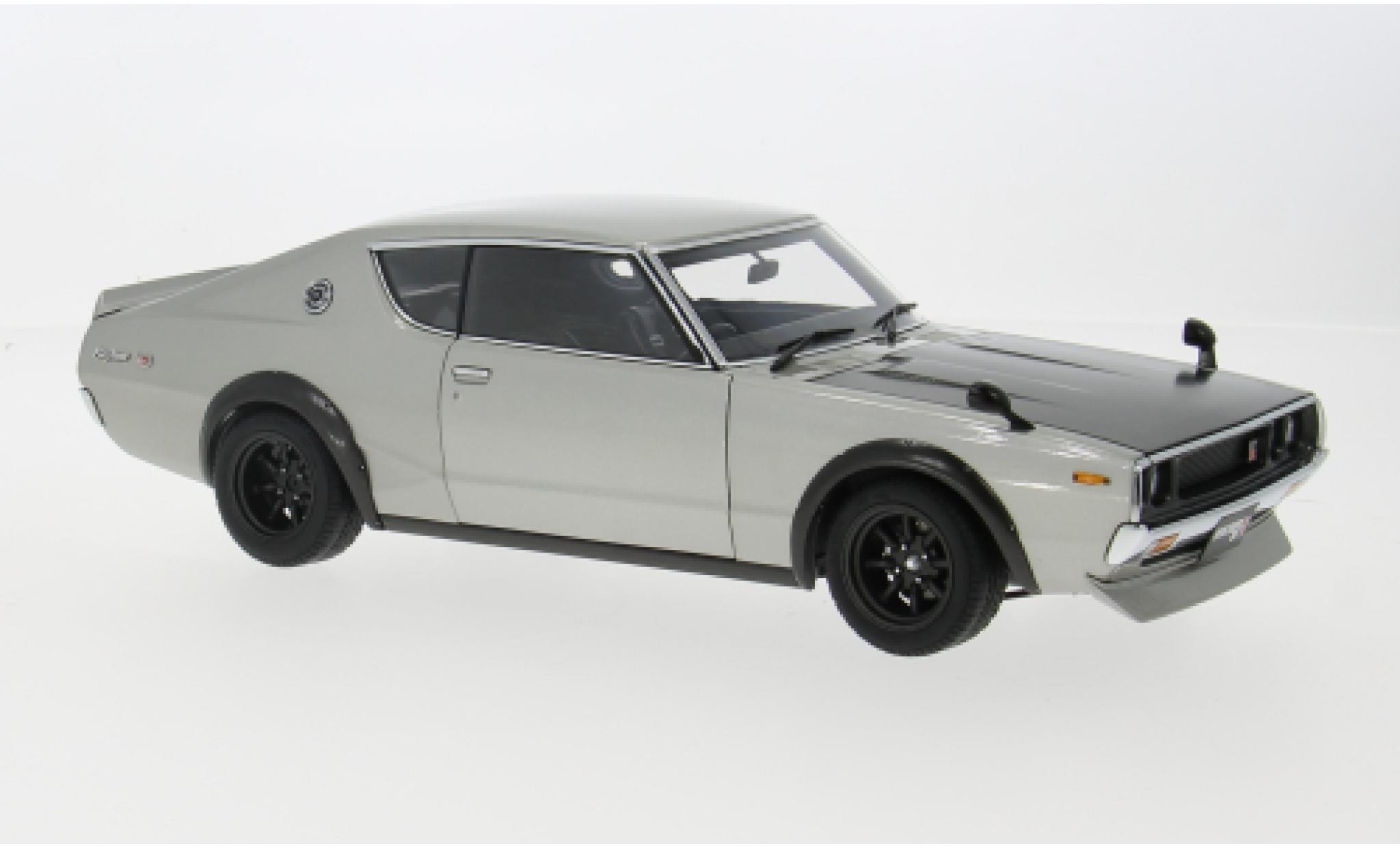 Nissan Skyline 1/18 AUTOart 2000 GT-R (KPGC110) silber 1:18 modellino in miniatura