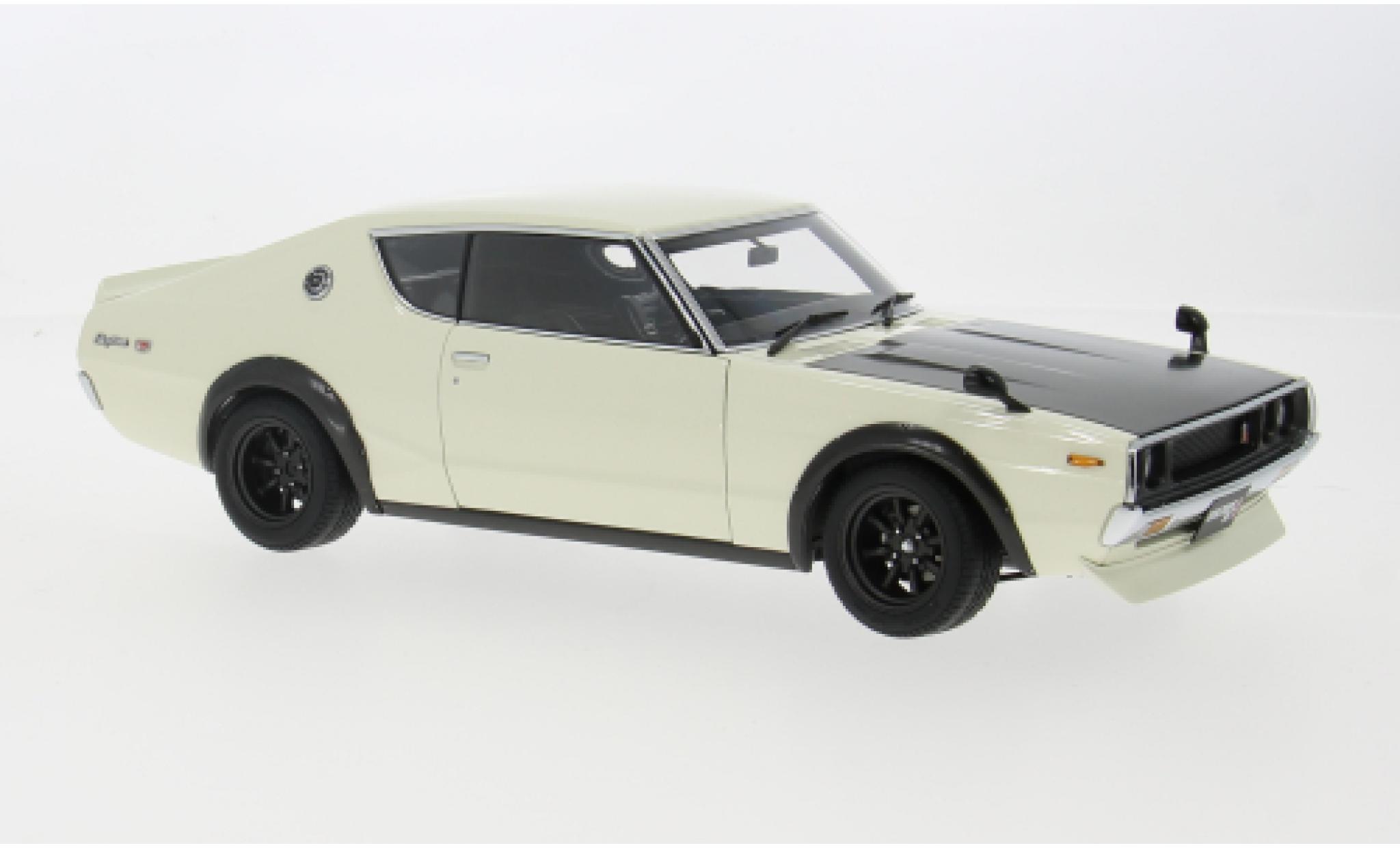 Nissan Skyline 1/18 AUTOart 2000 GT-R (KPGC110) weiss/carbon 1:18 modellino in miniatura
