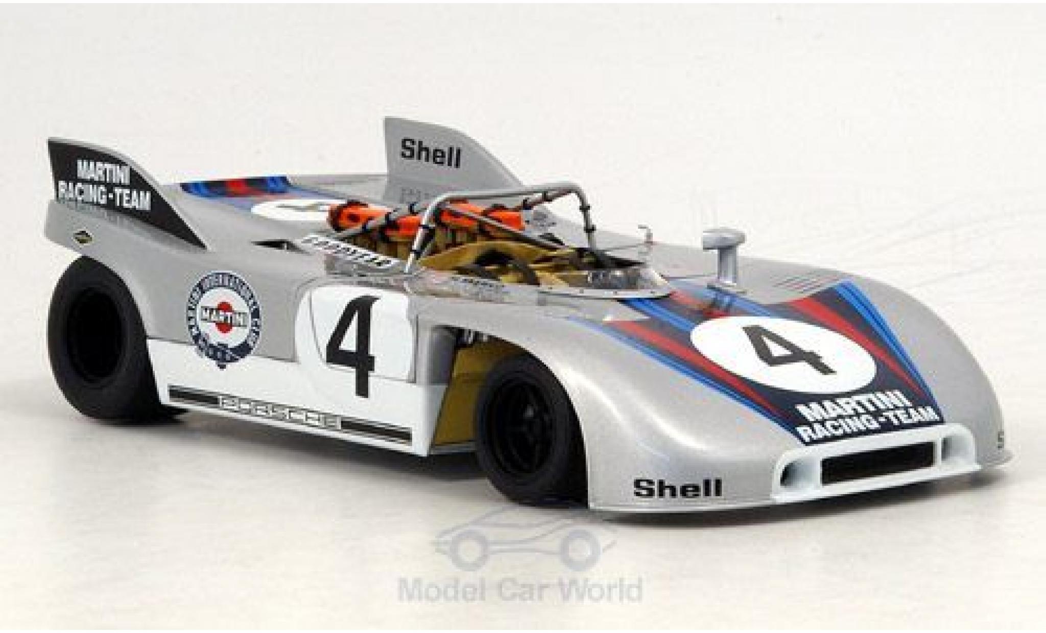 Porsche 908 1971 1/18 AUTOart /3 No.4 Martini Racing Martini Nürburgring 1971 Dr.Marko/G.van Lennep modellino in miniatura