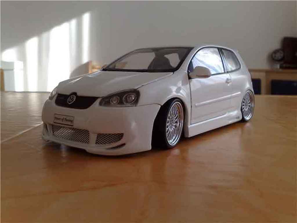 Volkswagen Golf V GTI 1/18 Norev V GTI bianco jantes bbs modellino in miniatura