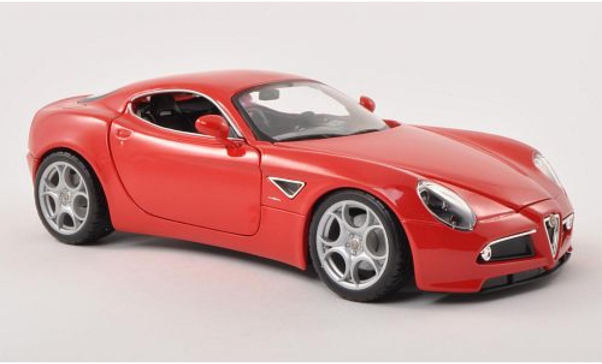 Alfa Romeo 8C 1/18 Burago Competizione rosso 2007 modellino in miniatura
