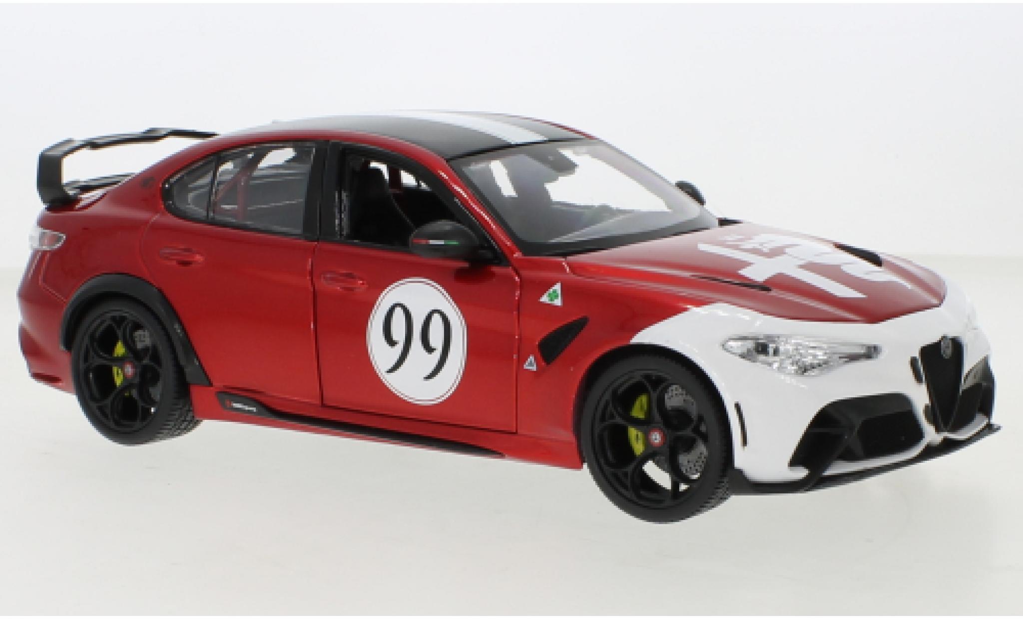 Alfa Romeo Giulia 1/18 Burago GTAm metallise rosso/bianco 2020 modellino in miniatura