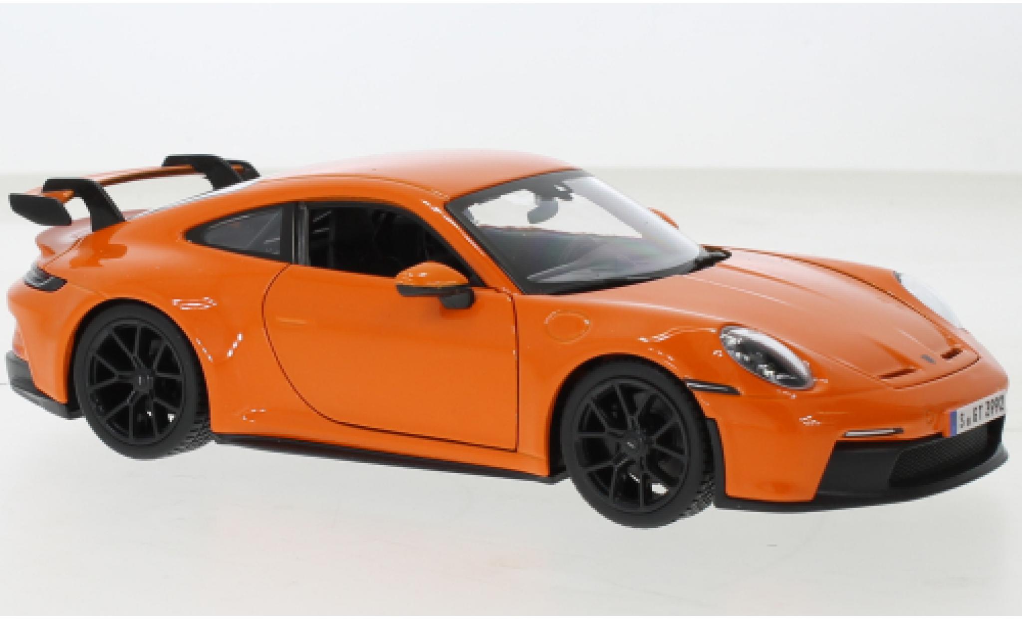 Porsche 992 GT3 1/24 Burago 911  metallise orange 2021 modellino in miniatura