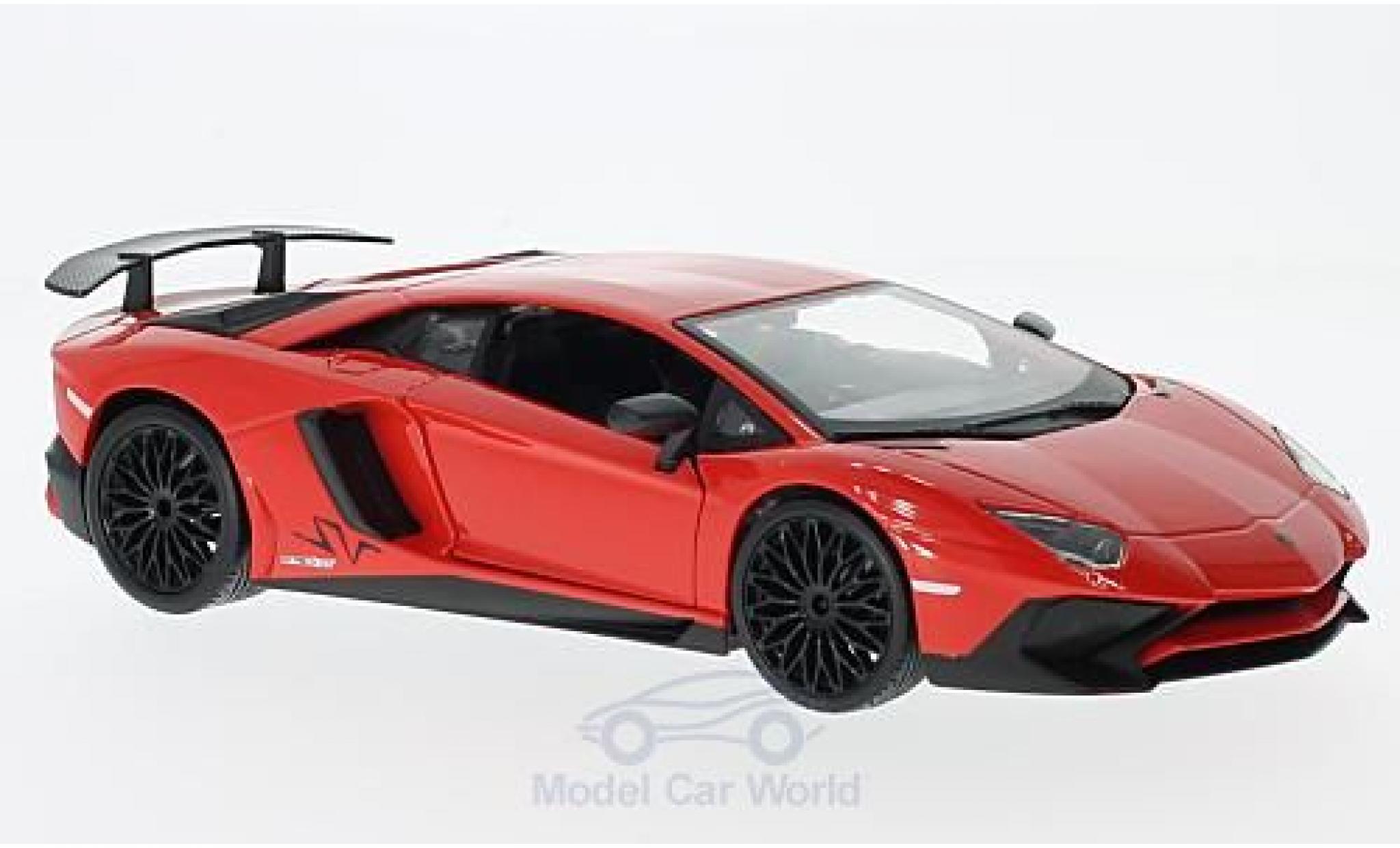 Lamborghini Aventador 1/24 Burago LP750-4 SV rosso modellino in miniatura