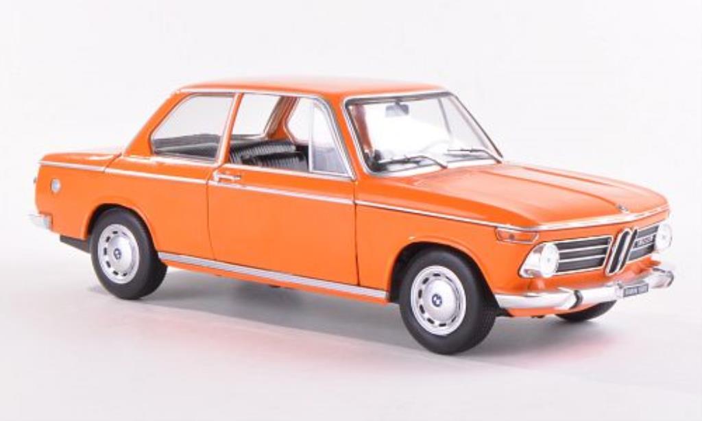 Bmw 1602 1/24 WhiteBox ti orange 1968 modellino in miniatura
