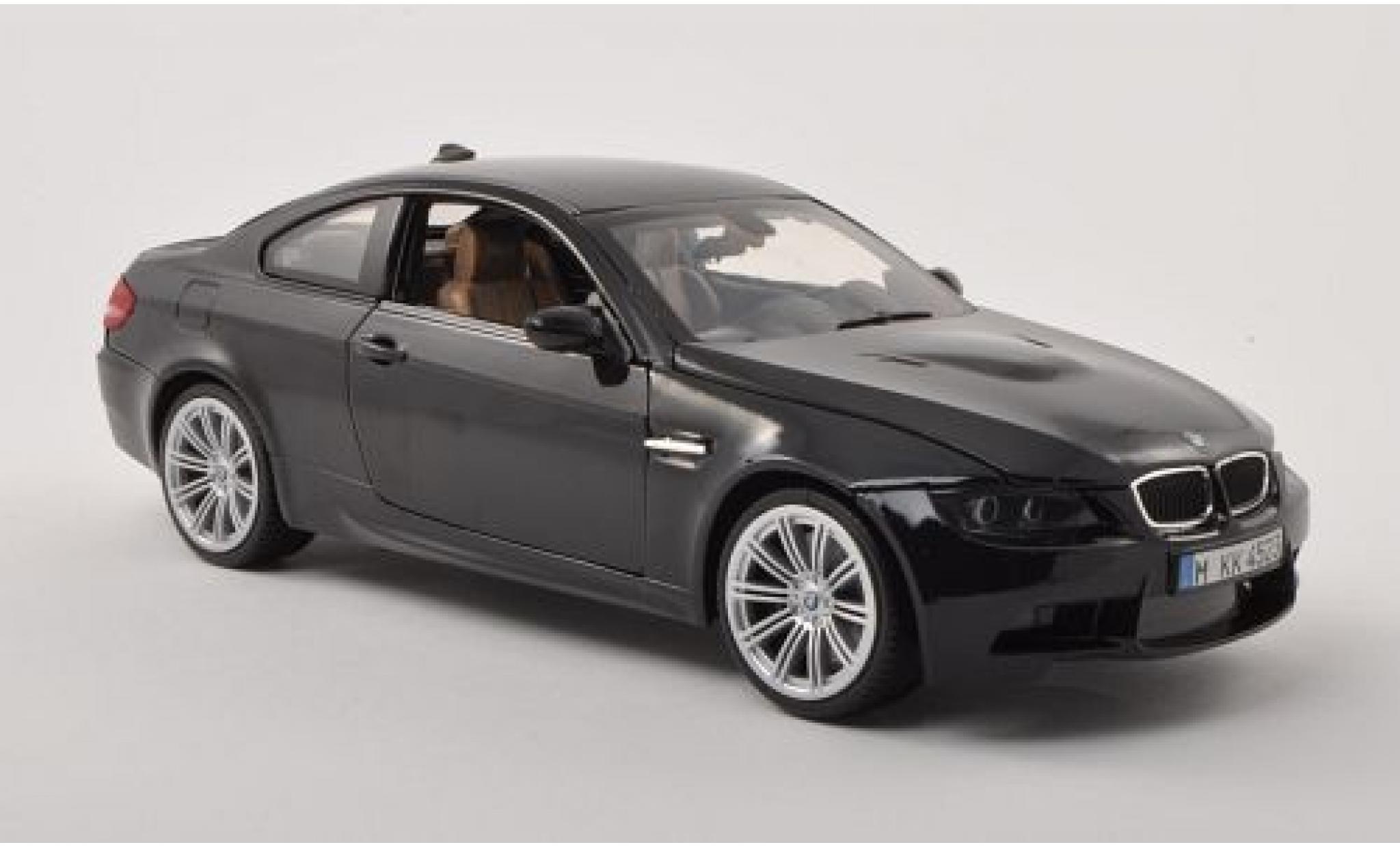 Bmw M3 1/18 Motormax (E92M) schwarz 1:18 modellino in miniatura