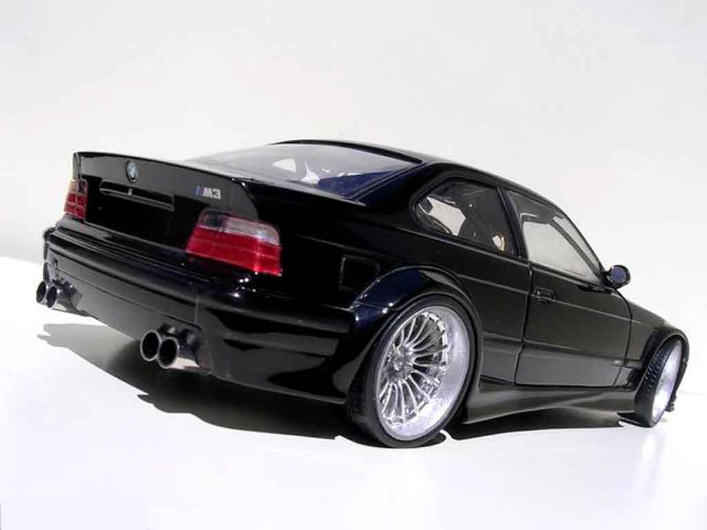 Bmw M3 E36 1/18 Ut Models GTR E36 alpina modellino in miniatura