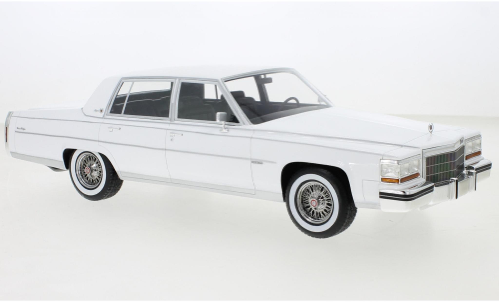 Cadillac Fleetwood 1/18 BoS Models Brougham bianco 1982 modellino in miniatura