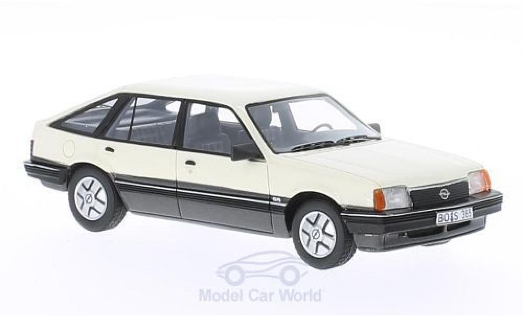 Opel Ascona C 1/43 BoS Models C SR Fließheck bianco 1981 modellino in miniatura