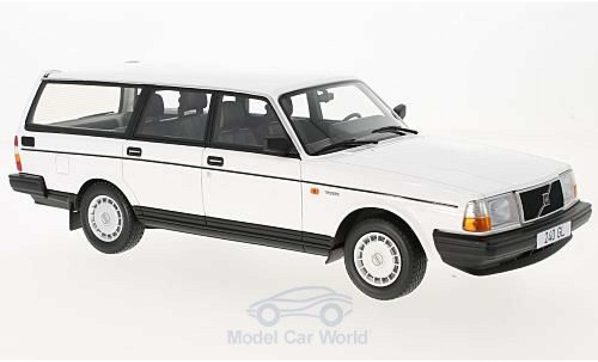 Volvo 240 GL 1/18 BoS Models GL bianco 1989 modellino in miniatura