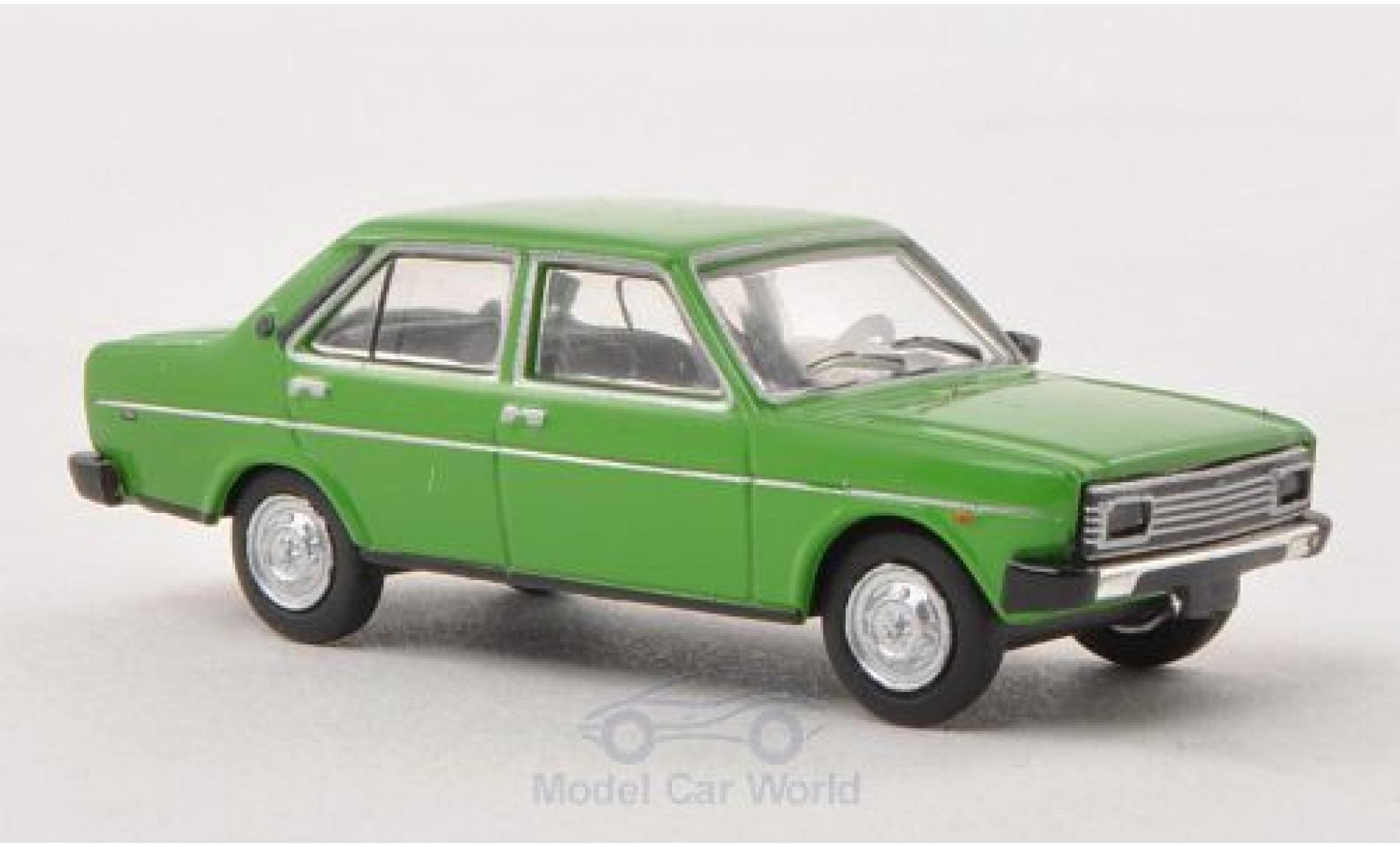 Fiat 131 1/87 Brekina Mirafiori verde verde Ausführung mit Rechteckscheinwerfern modellino in miniatura