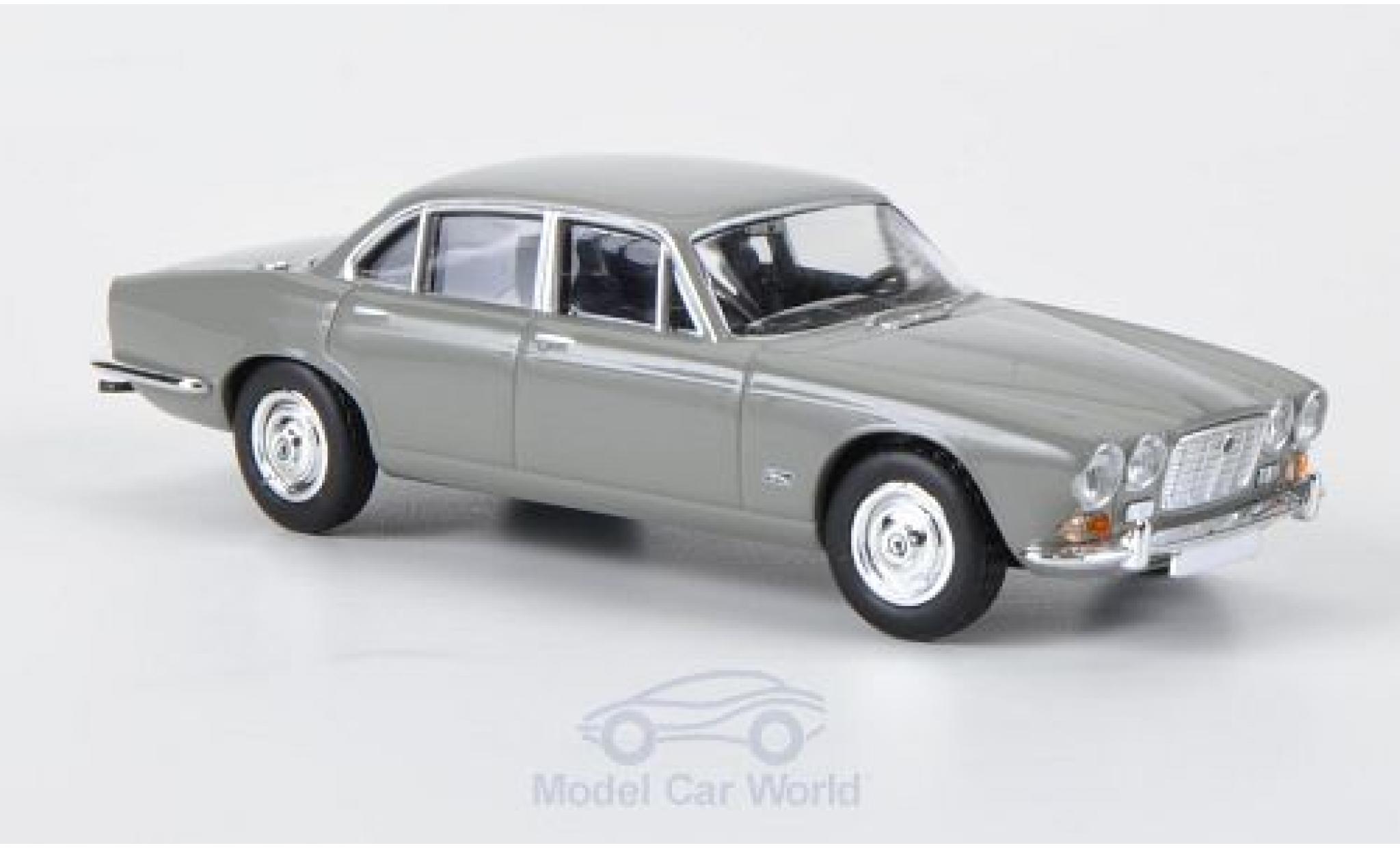 Jaguar XJ 6 1/87 Brekina 6 grigio modellino in miniatura