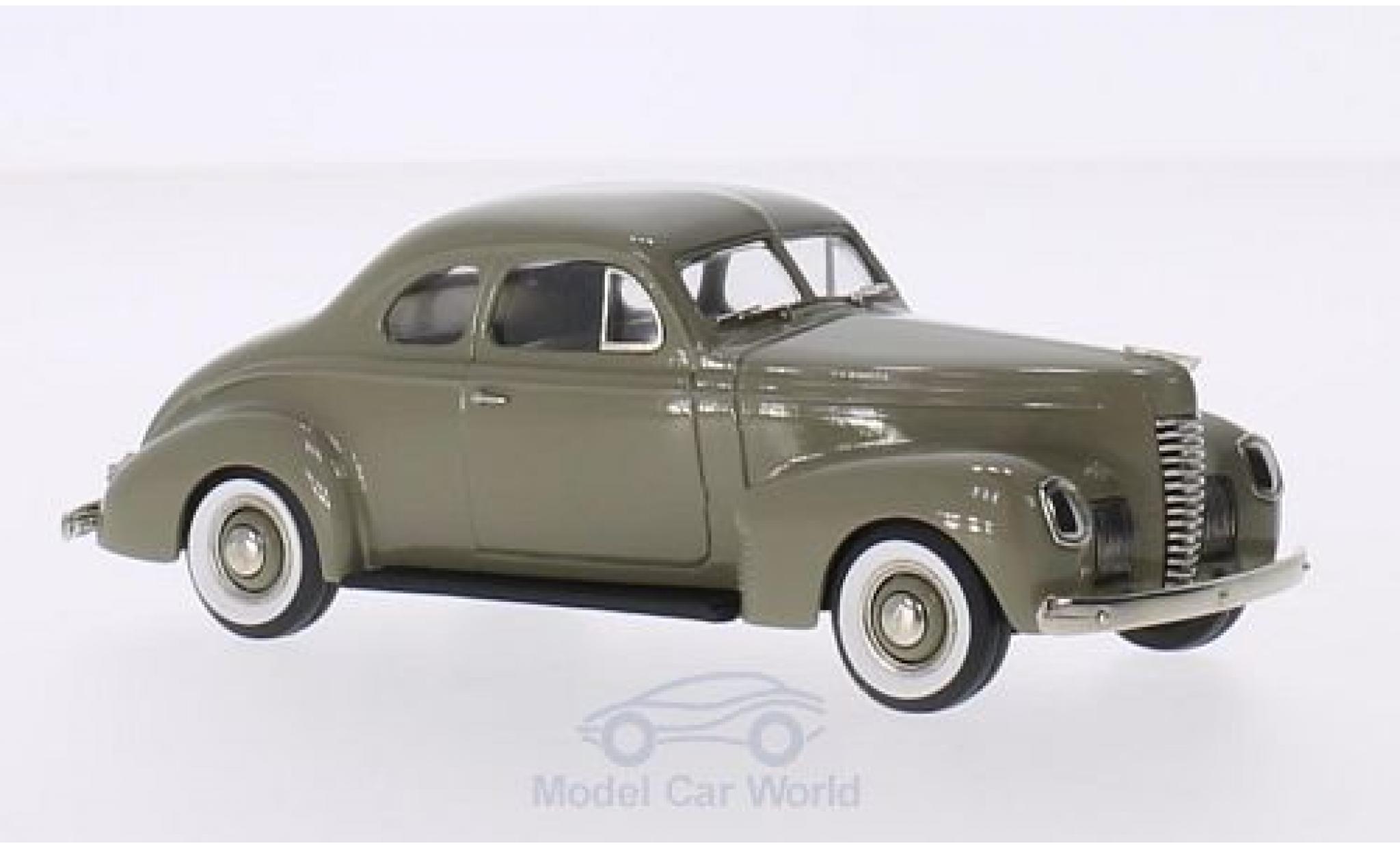 Nash Ambassador 1/43 Brooklin Eight 2-Door Coupe beige 1939 modellino in miniatura