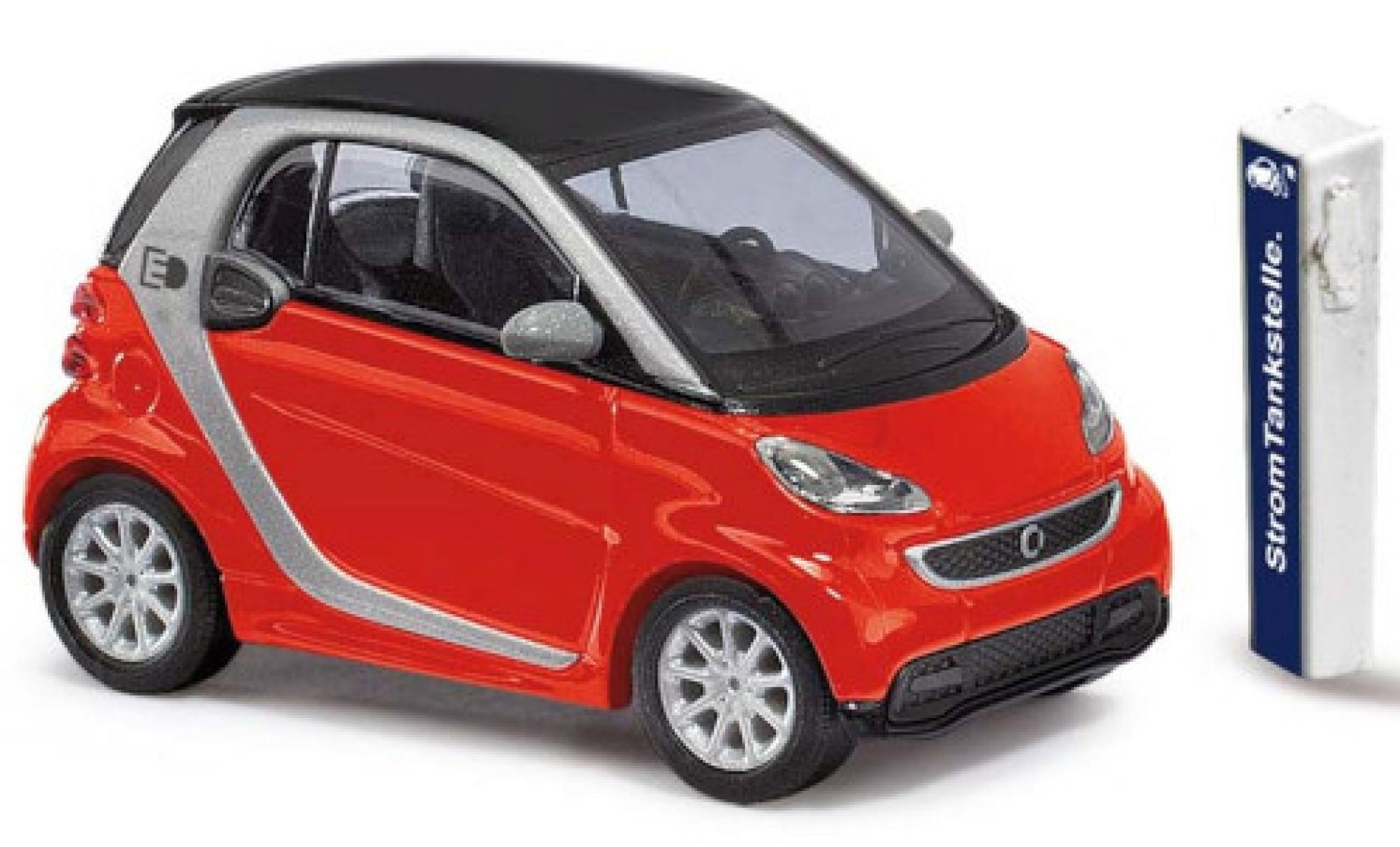 Smart ForTwo 1/87 Busch Fortwo Electric Drive rosso 2012 modellino in miniatura
