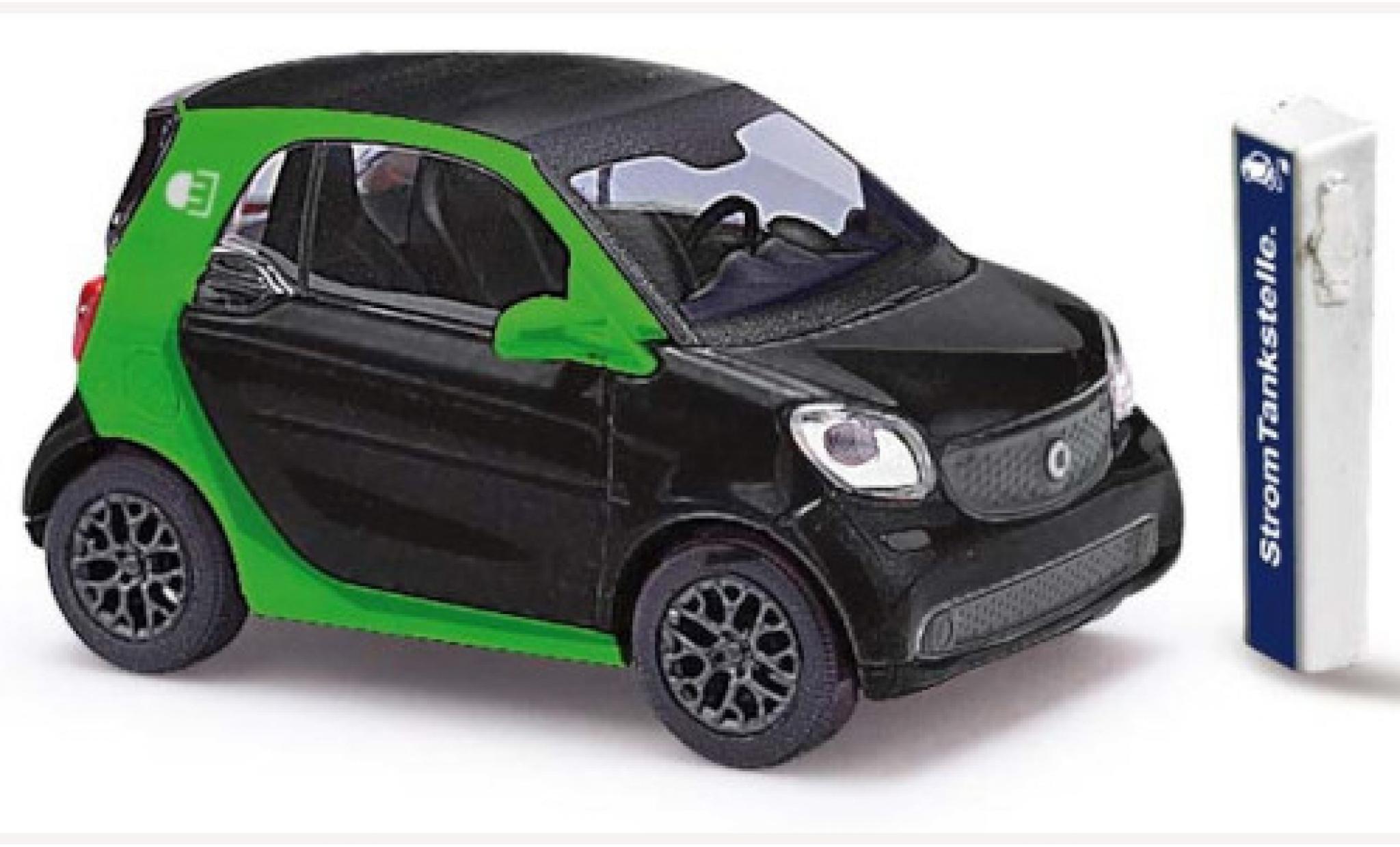 Smart ForTwo 1/87 Busch Fortwo Electric Drive nero 2014 modellino in miniatura