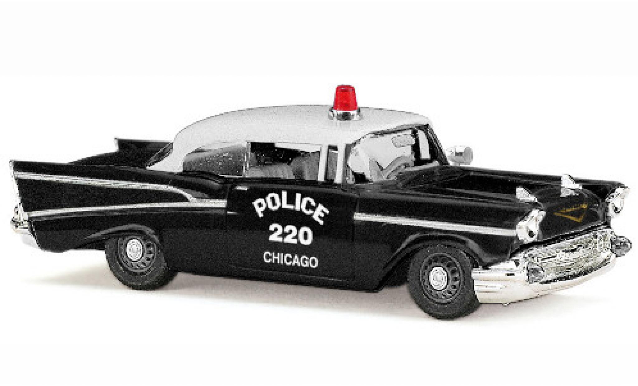 Chevrolet Bel Air 1/87 Busch Chicago Police 1957 modellino in miniatura