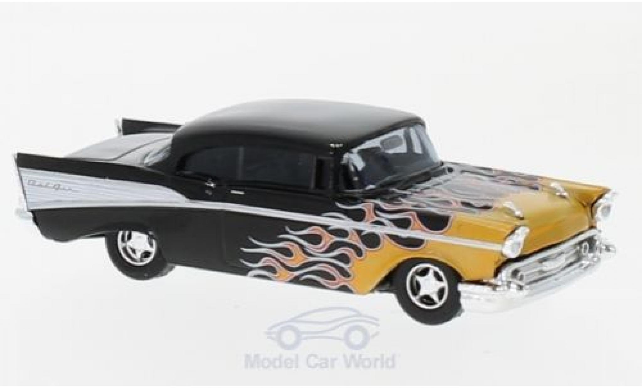 Chevrolet Bel Air 1957 1/87 Busch nero/Dekor 1957 modellino in miniatura