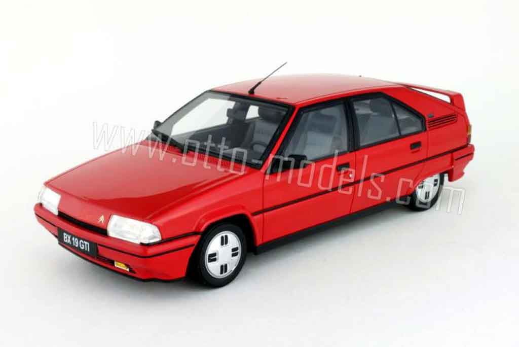 Citroen BX 1/18 Ottomobile 19 gti rosso modellino in miniatura