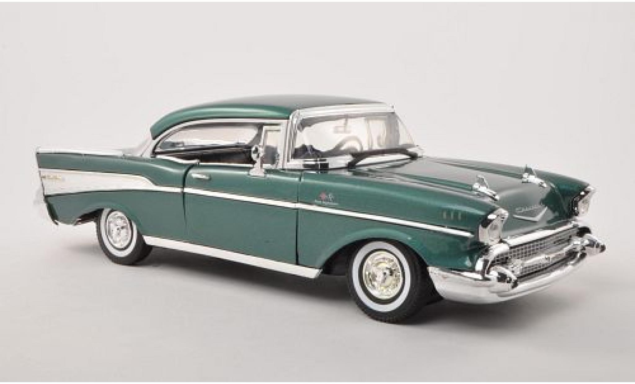 Chevrolet Bel Air 1/18 Motormax grün 1:18 modellino in miniatura