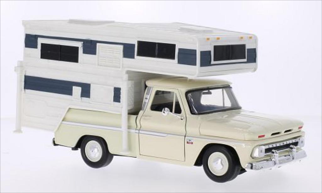Chevrolet C-10 1/24 Motormax Custom beige modellino in miniatura