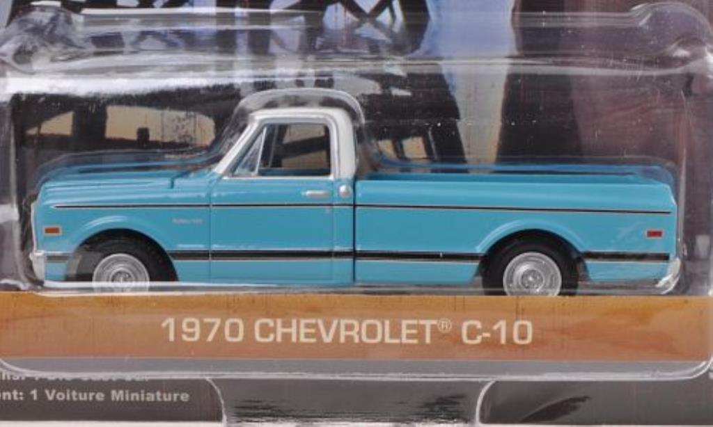 Chevrolet C-10 1/64 Greenlight blu/bianco Dallas - The TV Series 1970 modellino in miniatura