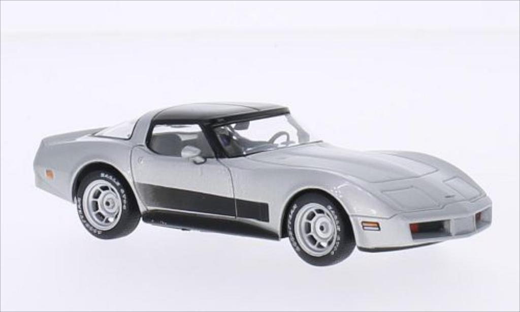 Chevrolet Corvette C3 1/43 WhiteBox C3 grigio 1980 modellino in miniatura