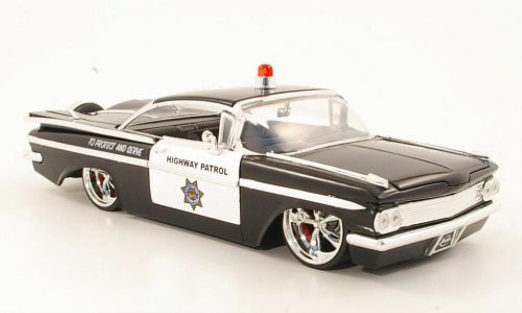 Chevrolet Impala 1/24 Jada Toys Tuning Highway Patrol Polizei (US) 1959 modellino in miniatura