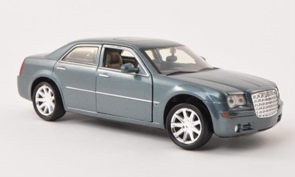 Chrysler 300C 1/24 Motormax HEMI grigio modellino in miniatura