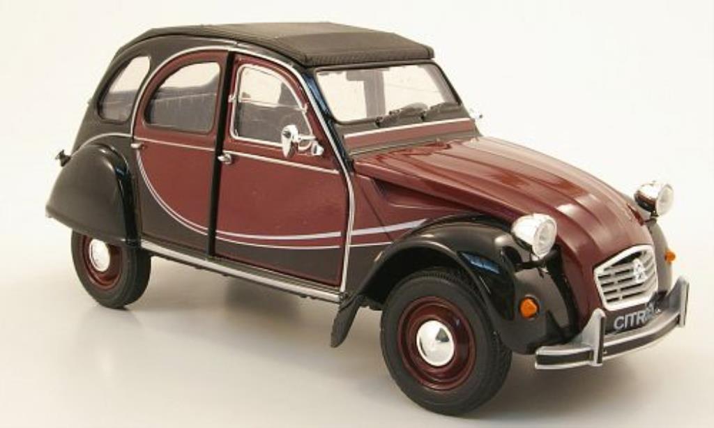 Citroen 2CV 1/24 Welly 6 Charleston rosso/nero modellino in miniatura