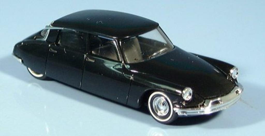 Citroen DS 19 1/87 Busch 19 nero mit Pneumatisimulation 1955 modellino in miniatura