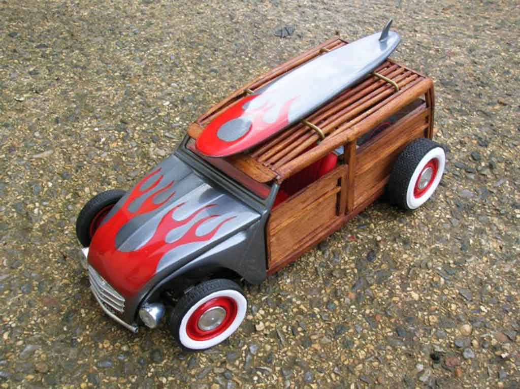 Citroen 2CV 1/18 Solido woody the wooden horse hot rod tuning modellino in miniatura